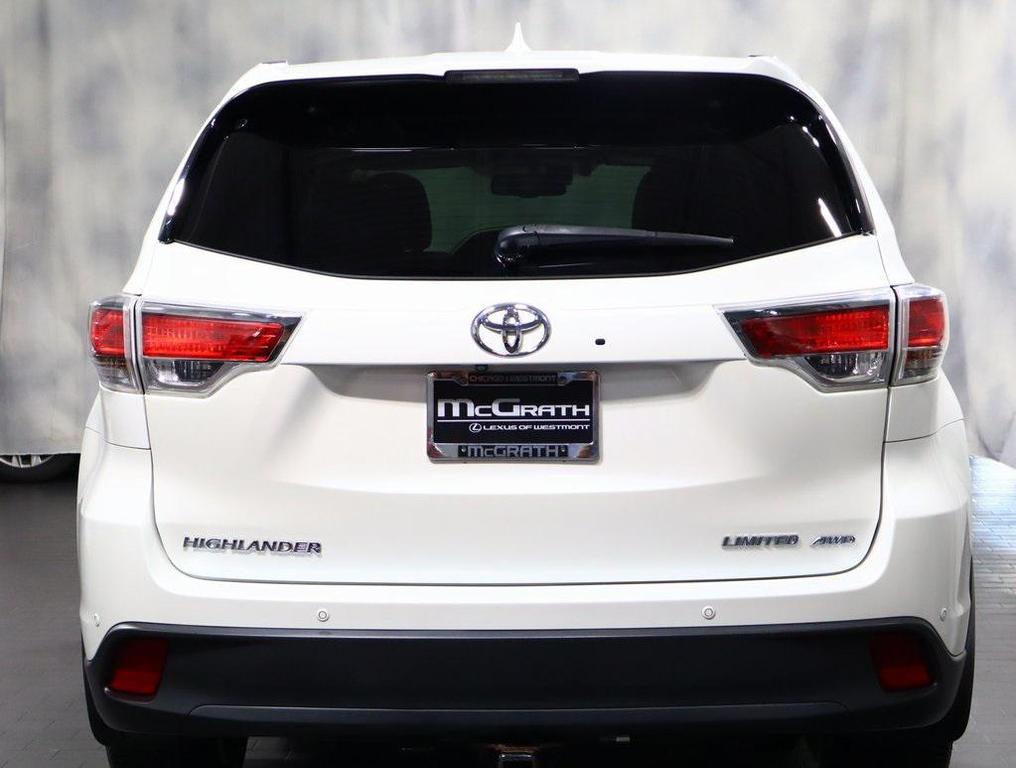 used 2016 Toyota Highlander car, priced at $21,275