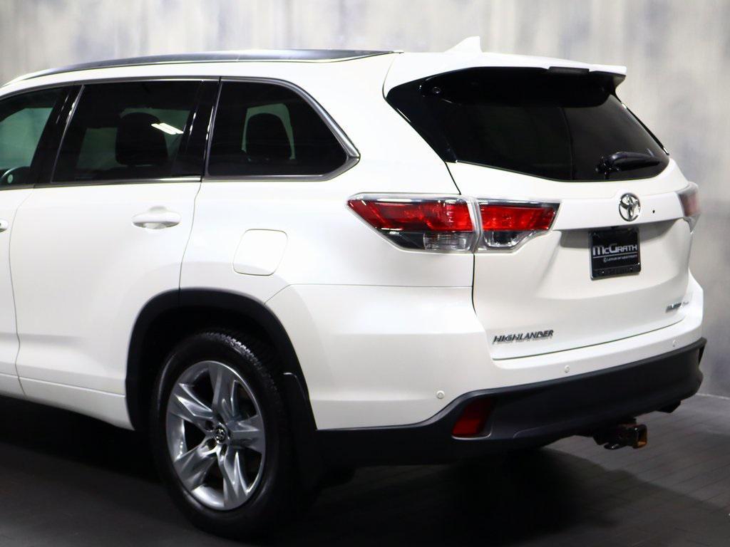 used 2016 Toyota Highlander car, priced at $21,275