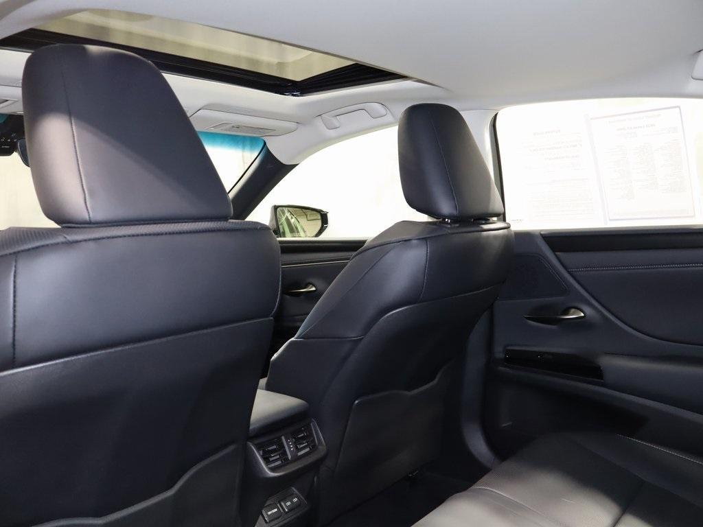 used 2025 Lexus ES 300h car, priced at $48,988