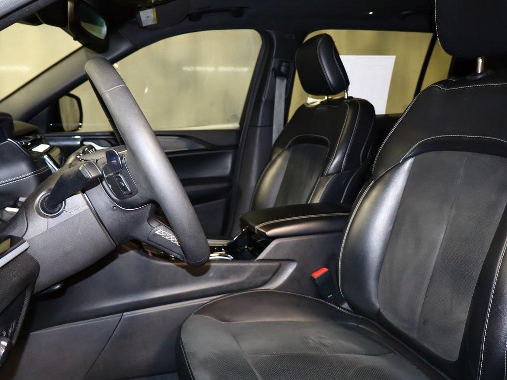 used 2023 Jeep Grand Cherokee L car, priced at $31,988