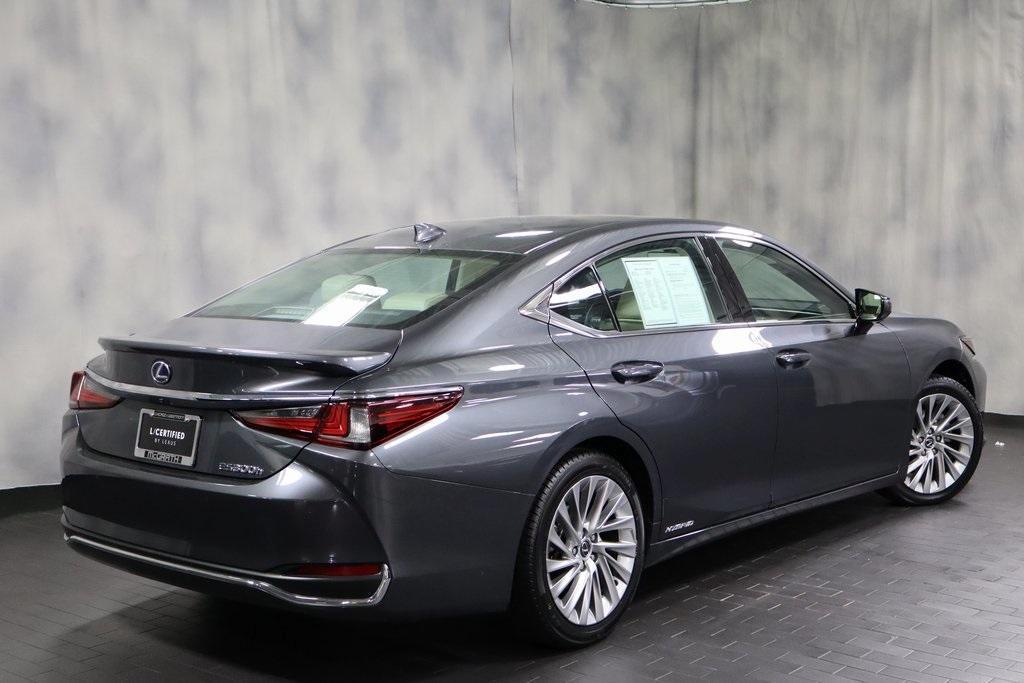 used 2022 Lexus ES 300h car, priced at $42,995