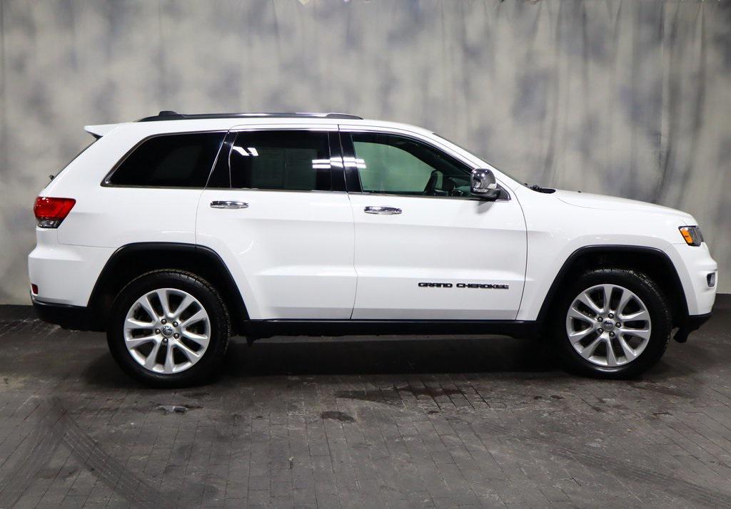 used 2017 Jeep Grand Cherokee car, priced at $16,488