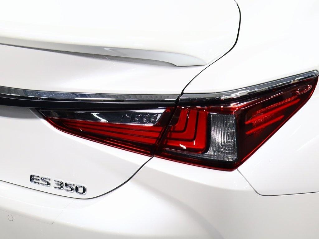 used 2024 Lexus ES 350 car, priced at $43,988