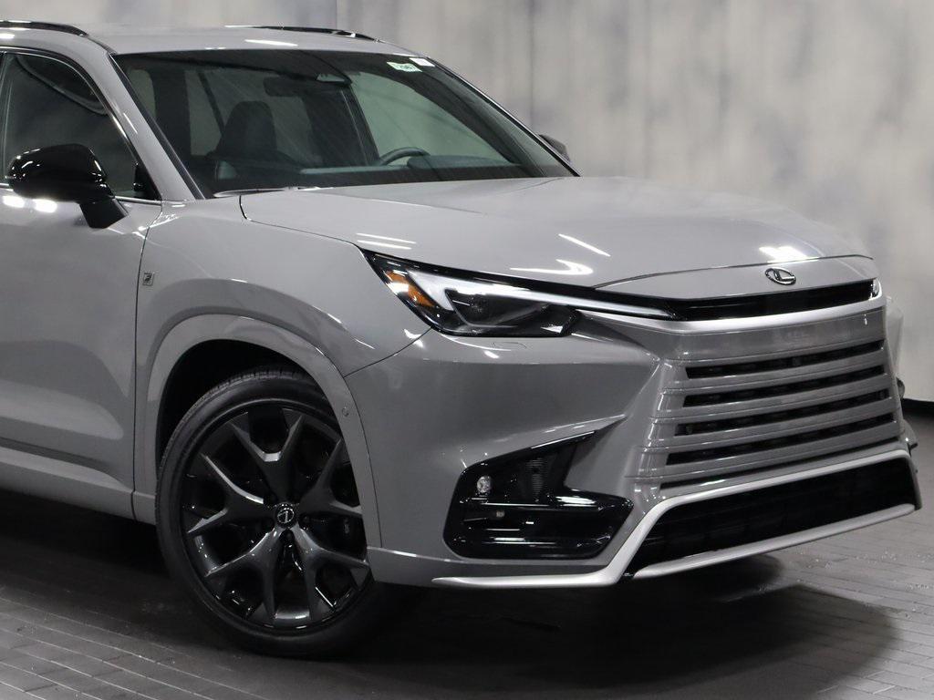 new 2026 Lexus TX 500h car, priced at $75,438