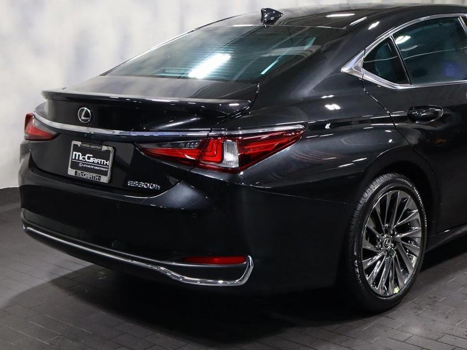 used 2024 Lexus ES 300h car, priced at $43,988