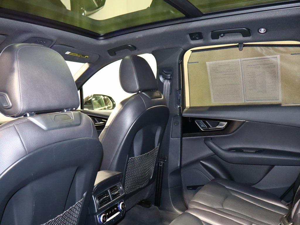 used 2017 Audi Q7 car, priced at $31,988