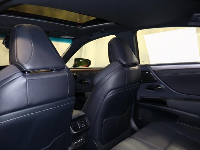used 2022 Lexus ES 350 car, priced at $43,950