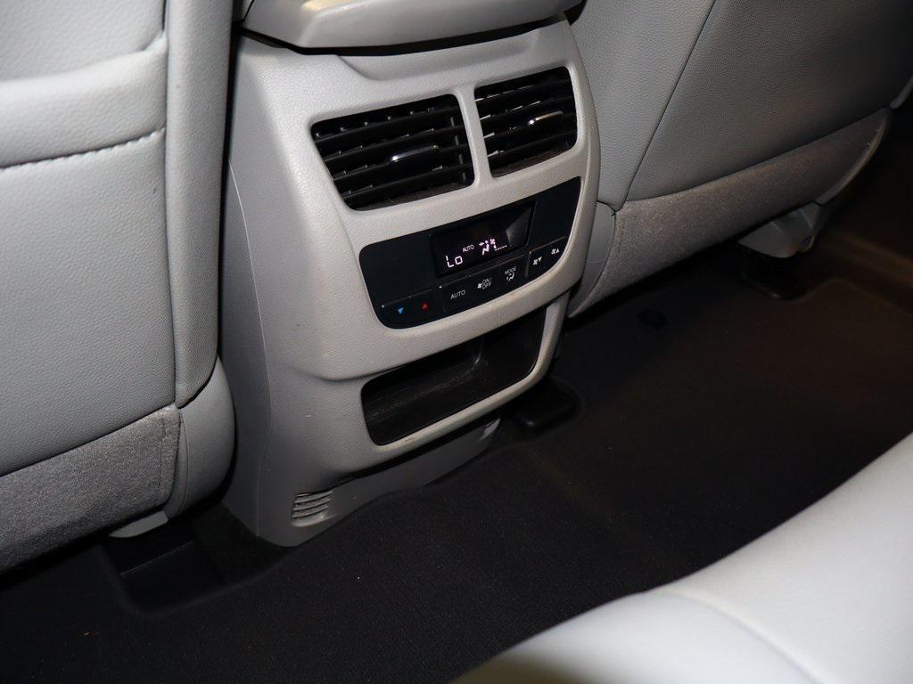 used 2015 Acura MDX car, priced at $15,950