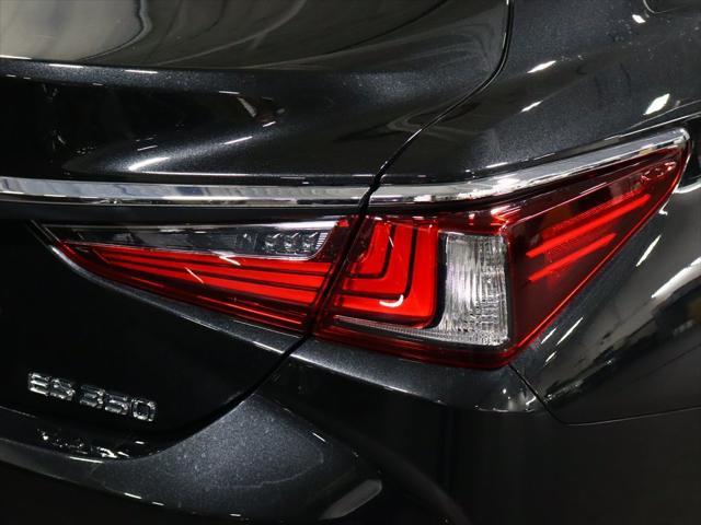 used 2025 Lexus ES 350 car, priced at $46,410
