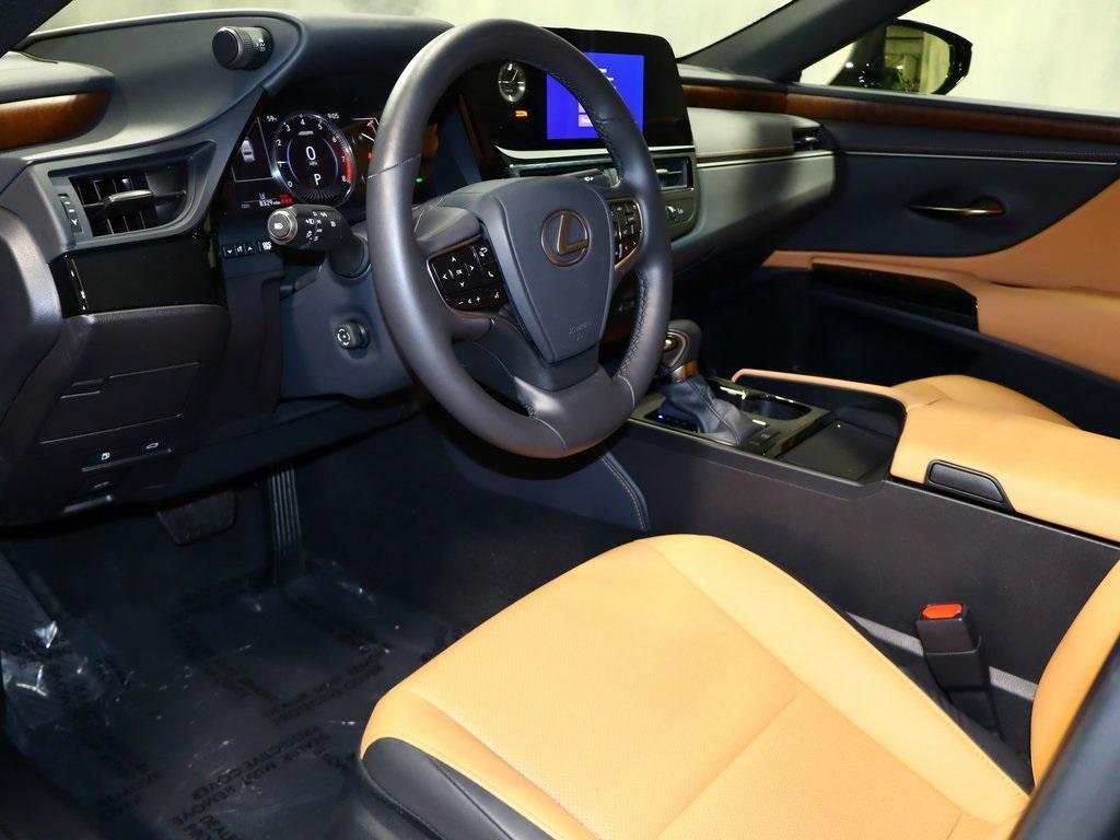 used 2025 Lexus ES 350 car, priced at $46,988