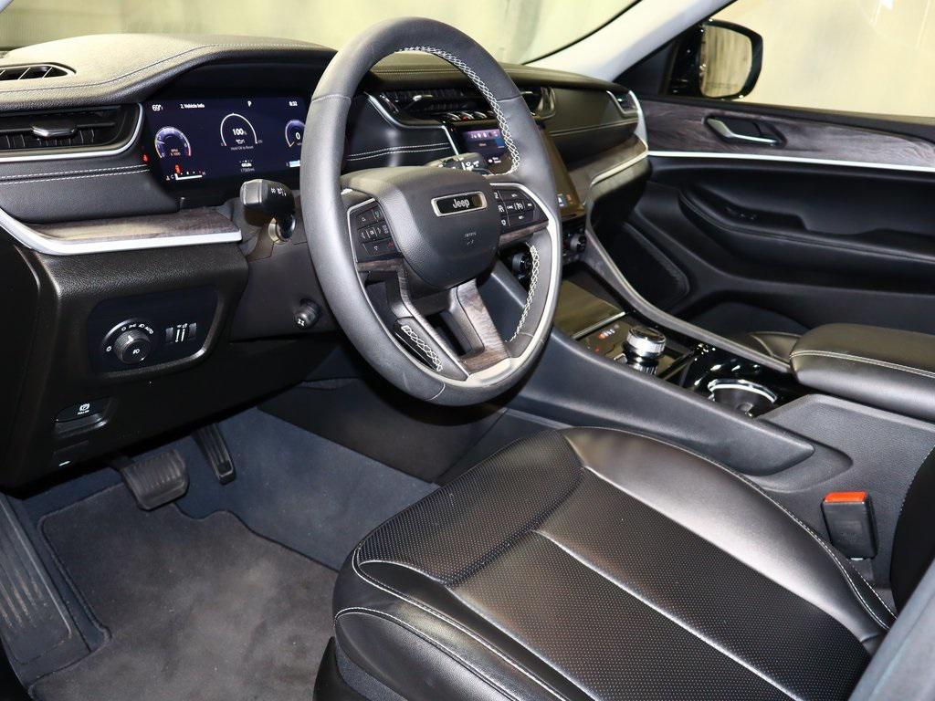 used 2023 Jeep Grand Cherokee car, priced at $32,975