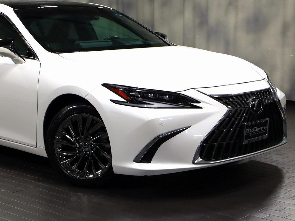 used 2025 Lexus ES 350 car, priced at $50,450