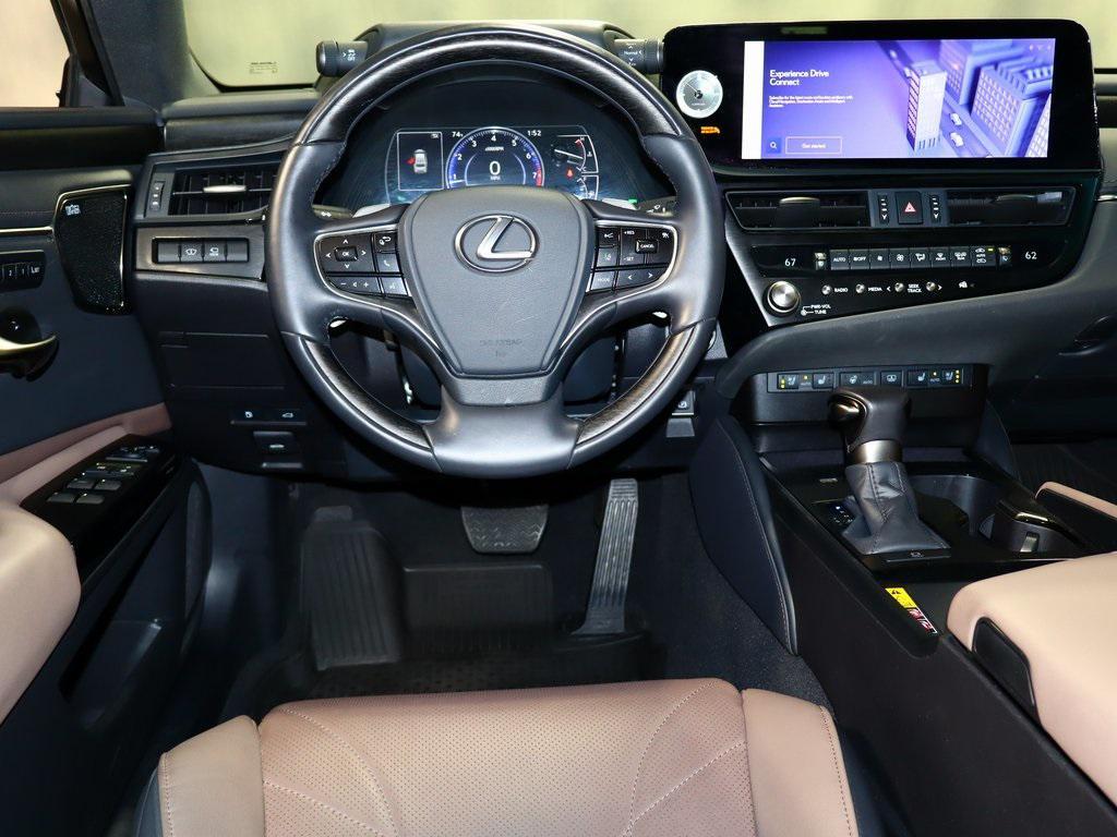 used 2025 Lexus ES 350 car, priced at $50,450