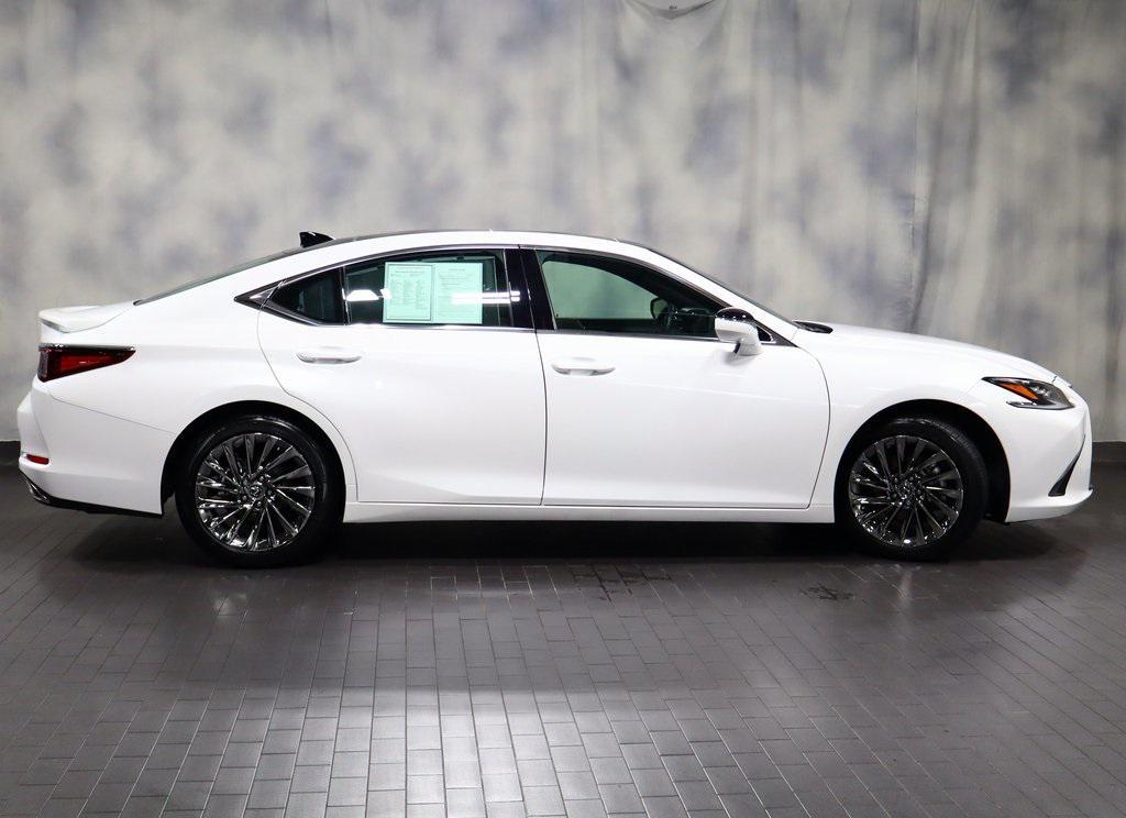used 2025 Lexus ES 350 car, priced at $50,450