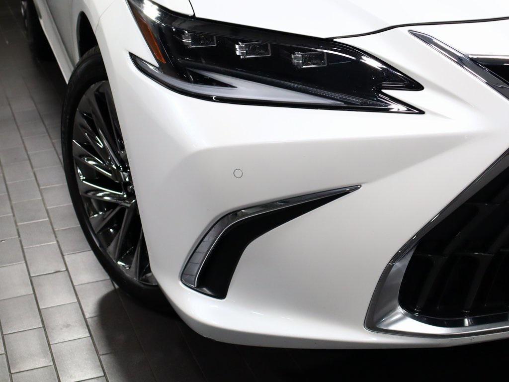used 2025 Lexus ES 350 car, priced at $50,450