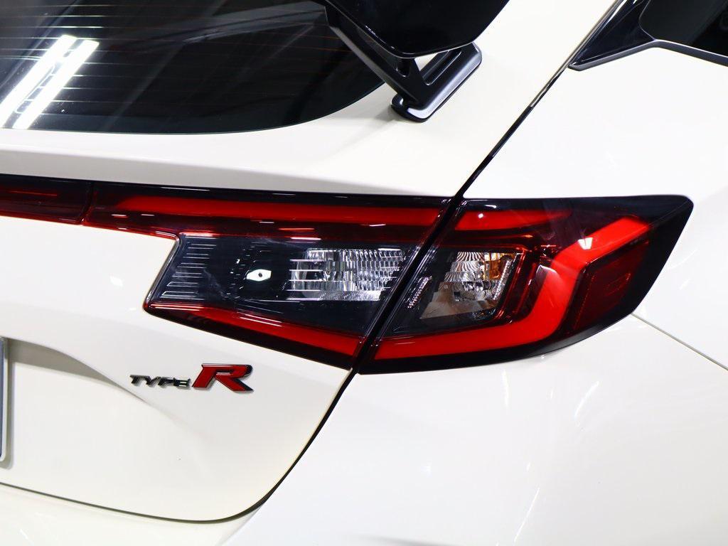 used 2025 Honda Civic Type R car, priced at $45,850