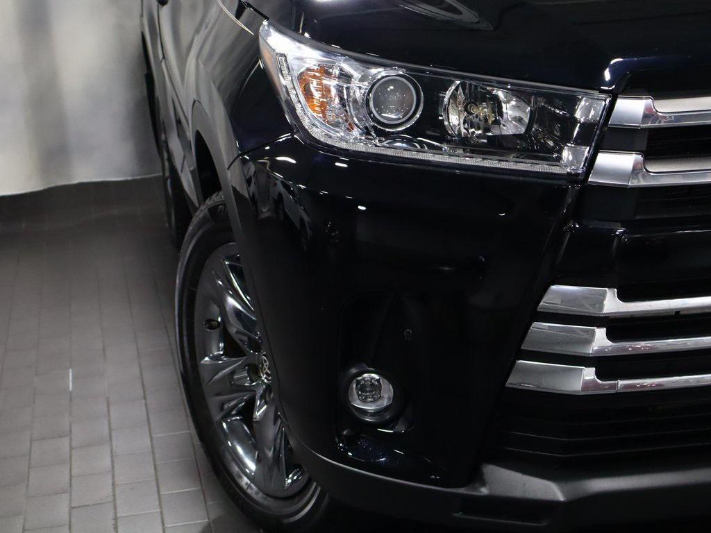 used 2019 Toyota Highlander car, priced at $33,995