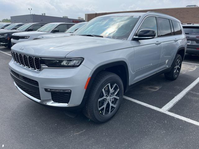 new 2025 Jeep Grand Cherokee L car, priced at $49,495