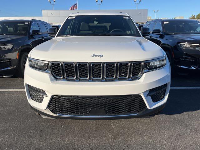 new 2025 Jeep Grand Cherokee car