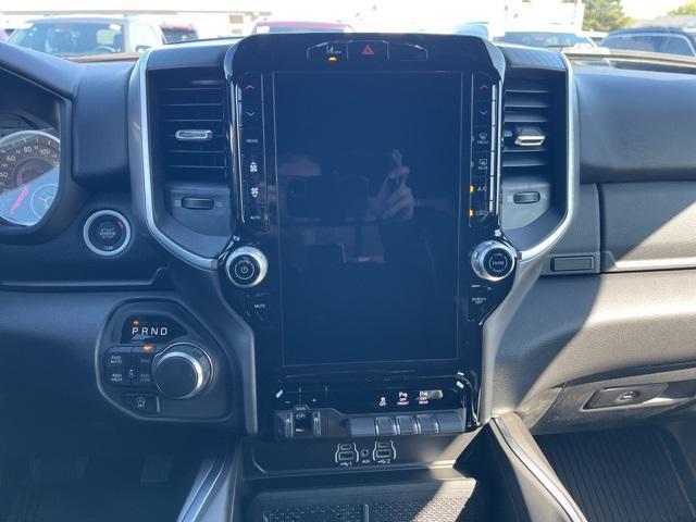 new 2025 Ram 1500 car, priced at $59,940
