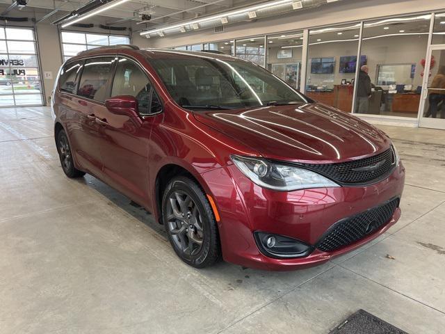 used 2020 Chrysler Pacifica car, priced at $12,355