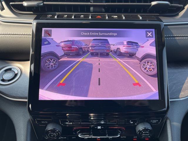 new 2025 Jeep Grand Cherokee car, priced at $47,495