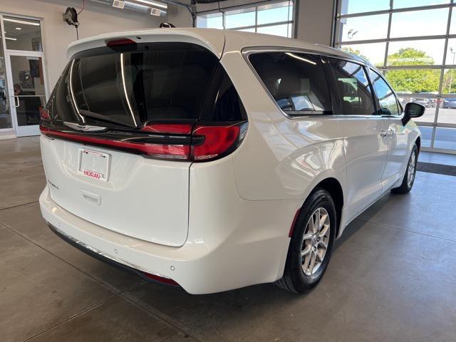 used 2023 Chrysler Pacifica car, priced at $26,427