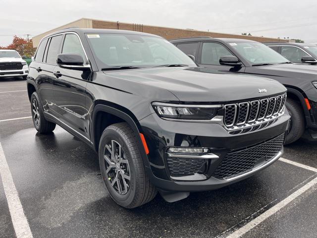 new 2025 Jeep Grand Cherokee car, priced at $50,010