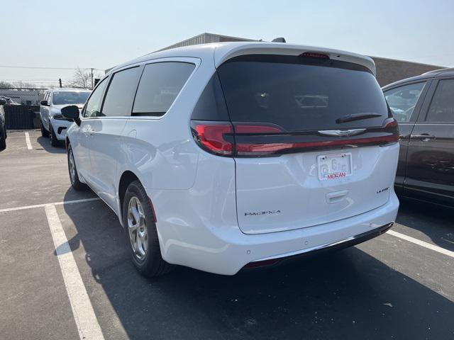 new 2024 Chrysler Pacifica car, priced at $49,925