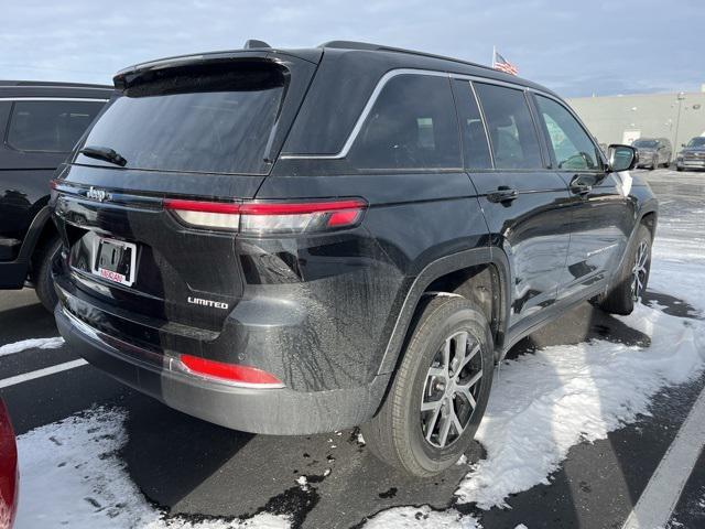 new 2025 Jeep Grand Cherokee car, priced at $47,295