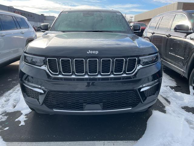 new 2025 Jeep Grand Cherokee car, priced at $47,295