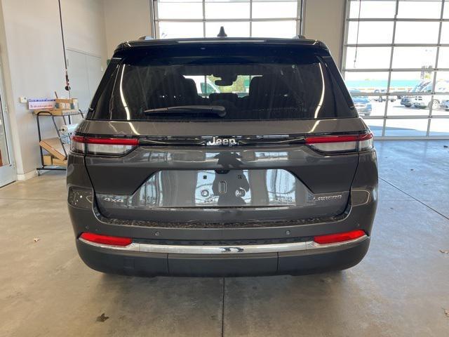 used 2022 Jeep Grand Cherokee car, priced at $31,788