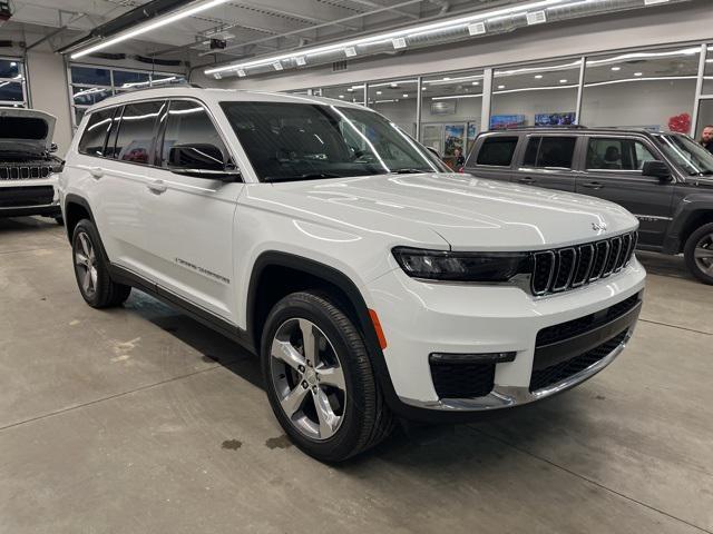 used 2022 Jeep Grand Cherokee L car, priced at $31,588