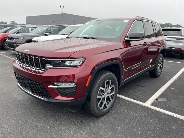 new 2025 Jeep Grand Cherokee car, priced at $47,495