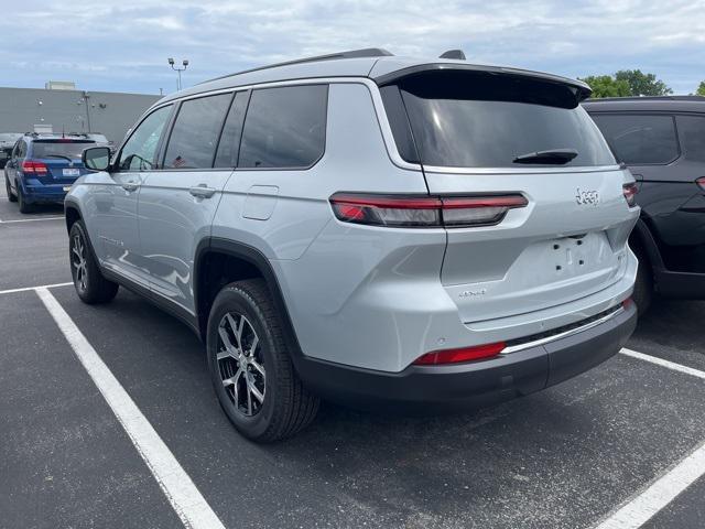 new 2025 Jeep Grand Cherokee L car, priced at $49,495