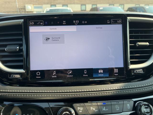 new 2025 Chrysler Pacifica car, priced at $45,725