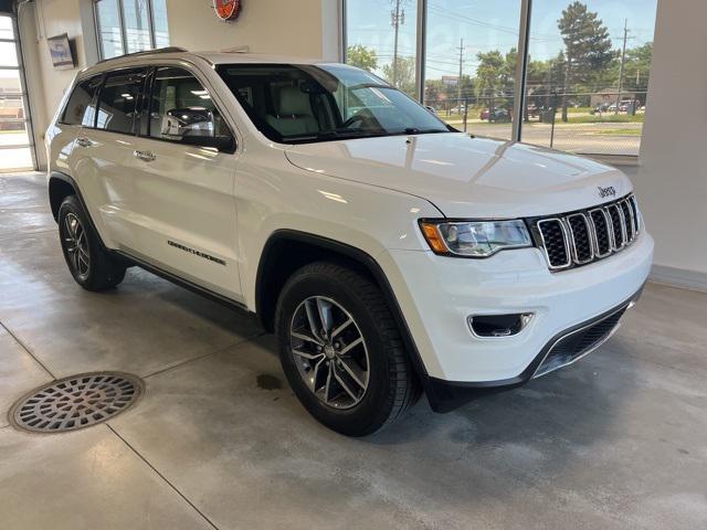 used 2018 Jeep Grand Cherokee car, priced at $17,574
