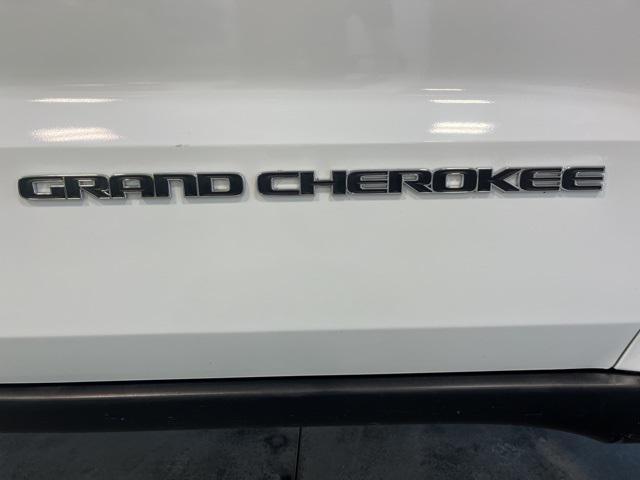 used 2018 Jeep Grand Cherokee car, priced at $17,574