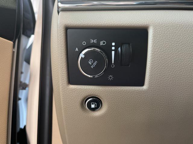used 2018 Jeep Grand Cherokee car, priced at $17,574