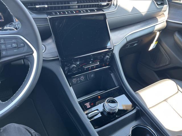 new 2025 Jeep Grand Cherokee L car, priced at $49,895