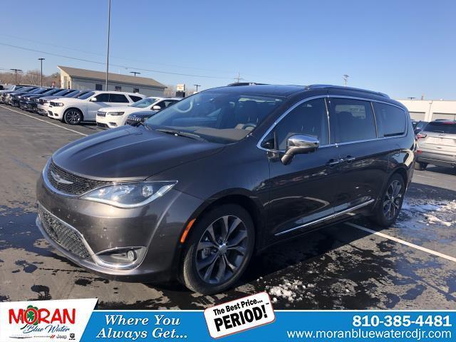 used 2017 Chrysler Pacifica car