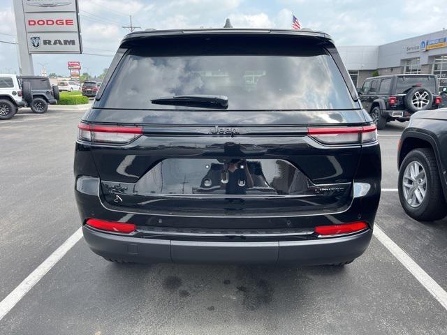 new 2025 Jeep Grand Cherokee car, priced at $52,735