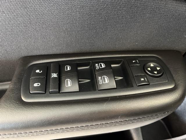 used 2016 Chrysler 200 car, priced at $2,995