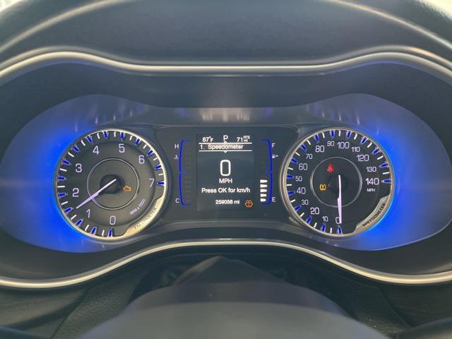 used 2016 Chrysler 200 car, priced at $2,995