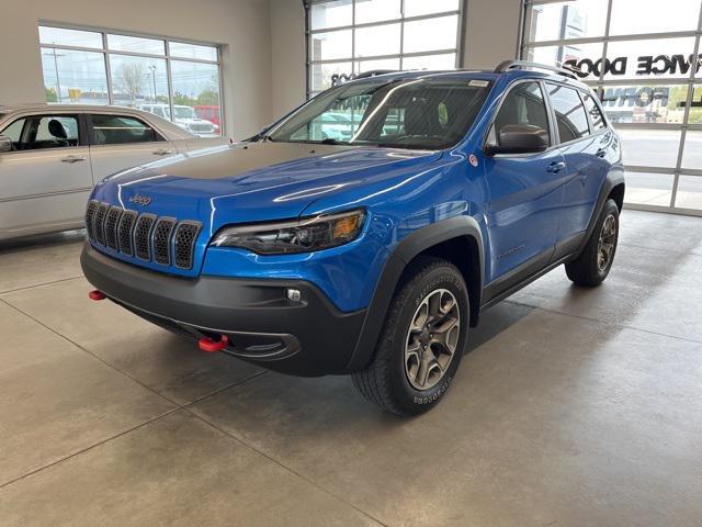 used 2020 Jeep Cherokee car, priced at $21,421