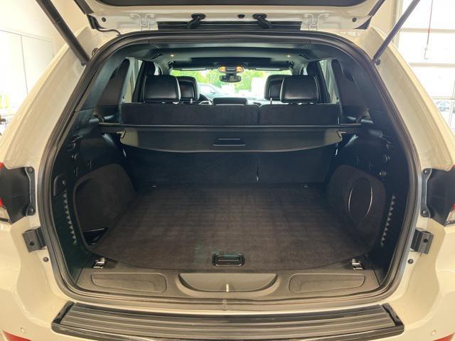 used 2017 Jeep Grand Cherokee car, priced at $18,995