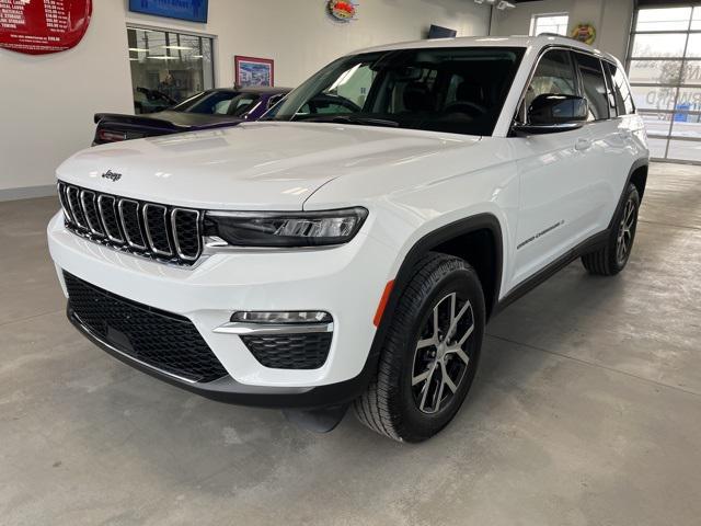 used 2023 Jeep Grand Cherokee car, priced at $30,209