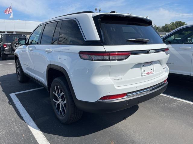 new 2025 Jeep Grand Cherokee car, priced at $46,900