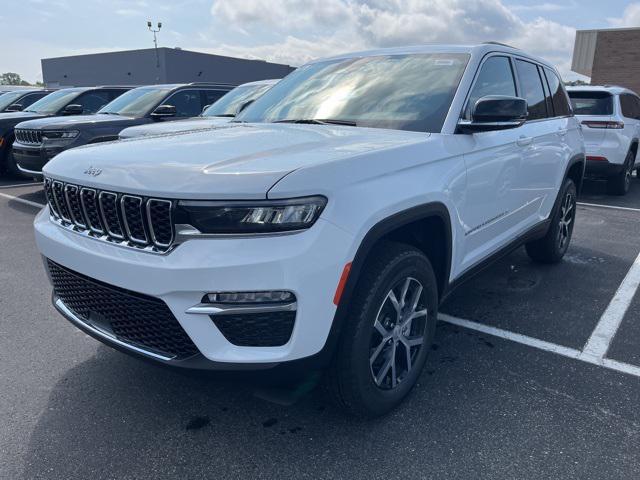 new 2025 Jeep Grand Cherokee car, priced at $47,895