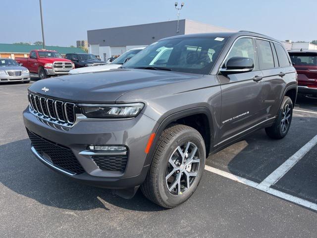 new 2025 Jeep Grand Cherokee car, priced at $48,490